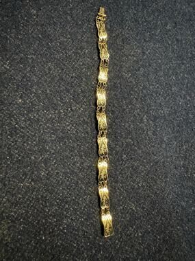 Vintage Siam Sterling Panel Bracelet with Push Clasp